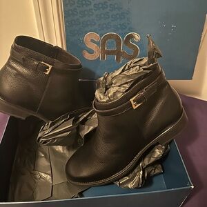 Brand New Woman SAS Black low cut boots